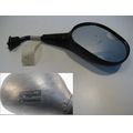 Spiegel rechts<br>Zustand: Gebraucht mit Mangel<br><br>Verwendbar f�r: Honda SH 125i, Typ: JF14, Modelljahr: von 01/2005 bis 12/2008