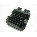 Lichtmaschinenregler / Gleichrichter<br>Zustand: Gebraucht ohne M�ngel<br><br>Verwendbar f�r: Honda NSS 300 Forza, Typ: NF04, Modelljahr: von 01/2013 bis 12/2016