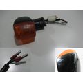 Blinker vorne rechts<br>Zustand: Gebraucht mit Mangel<br><br>Verwendbar f�r: Honda VF 500 F, Typ: PC12, Modelljahr: von 01/1984 bis 12/1986