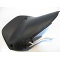 Abdeckung Luftkanal am Tank rechts<br>Zustand: Gebraucht mit Mangel<br><br>Verwendbar f�r: Honda CBR 600 F, Typ: PC35, Modelljahr: von 01/1999 bis 12/2000