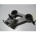 Fu�rastenhalter vorne links<br>Zustand: Gebraucht ohne M�ngel<br><br>Verwendbar f�r: Honda CBR 1000 F, Typ: SC24, Modelljahr: von 01/1989 bis 12/1992
