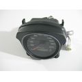 Cockpitarmatur / Tachometer komplett<br>Zustand: Gebraucht ohne M�ngel<br><br>Verwendbar f�r: Suzuki M 800 Intruder, Typ: WVB4, Modelljahr: von 01/2005 bis 12/2009