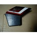 Seitendeckel rechts, rot/wei�, unten schwarz<br>Zustand: Gebraucht mit Mangel<br><br>Verwendbar f�r: Yamaha XZ 550, Typ: 11U, Modelljahr: von 01/1982 bis 12/1985