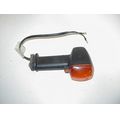 Blinker hinten rechts<br>Zustand: Gebraucht ohne M�ngel<br><br>Verwendbar f�r: Yamaha FZS 600 Fazer, Typ: RJ02, Modelljahr: von 01/1998 bis 12/1999