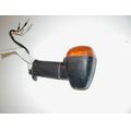 Blinker hinten links<br>Zustand: Gebraucht mit Mangel<br><br>Verwendbar f�r: Yamaha FZS 600 Fazer, Typ: RJ02, Modelljahr: von 01/2000 bis 12/2001