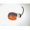 Blinker vorne links<br>Zustand: Gebraucht mit Mangel<br><br>Verwendbar f�r: Yamaha YZF-R6, Typ: RJ15, Modelljahr: von 01/2008 bis 12/2009