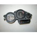 Cockpitarmaturen komplett<br>Zustand: Gebraucht ohne M�ngel<br><br>Verwendbar f�r: Yamaha FZR 1000, Typ: 3LE, Modelljahr: von 01/1994 bis 12/1996